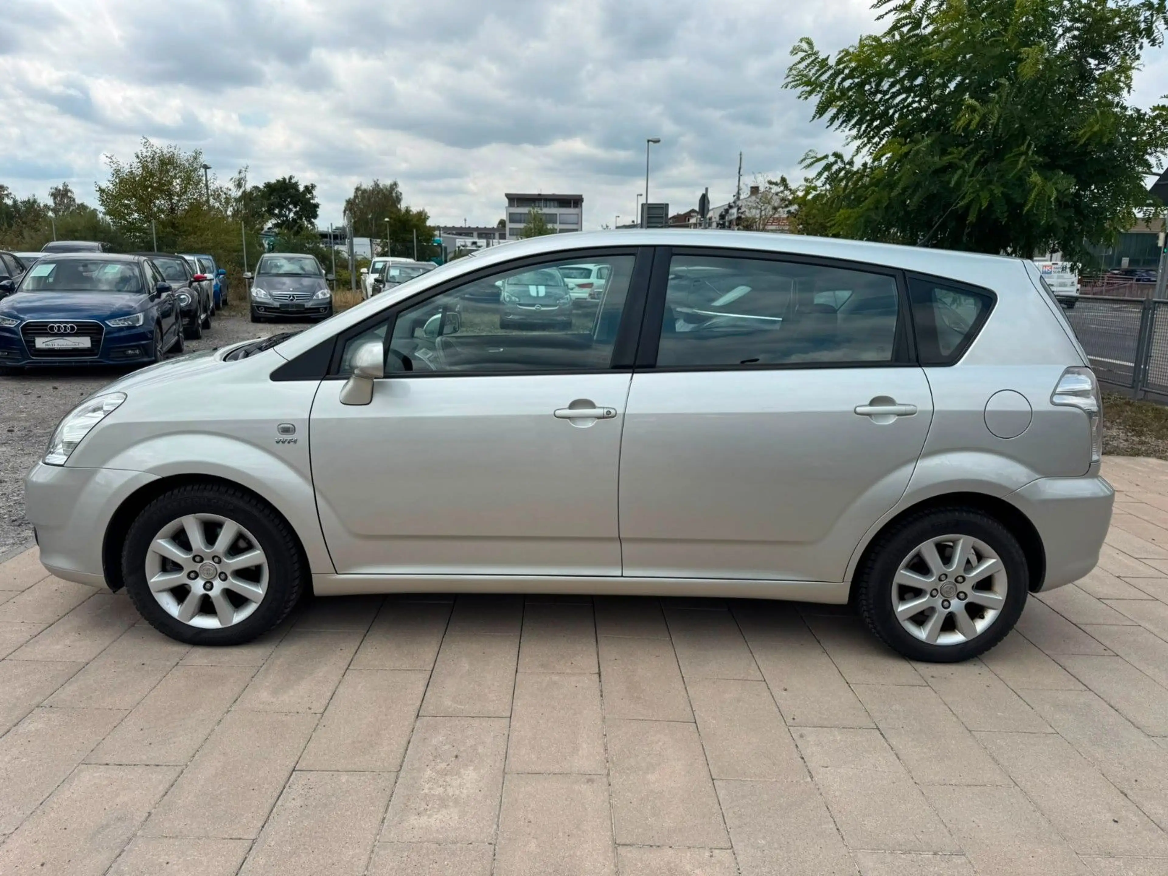 Toyota Corolla Verso 1.8 Executive — photo 5