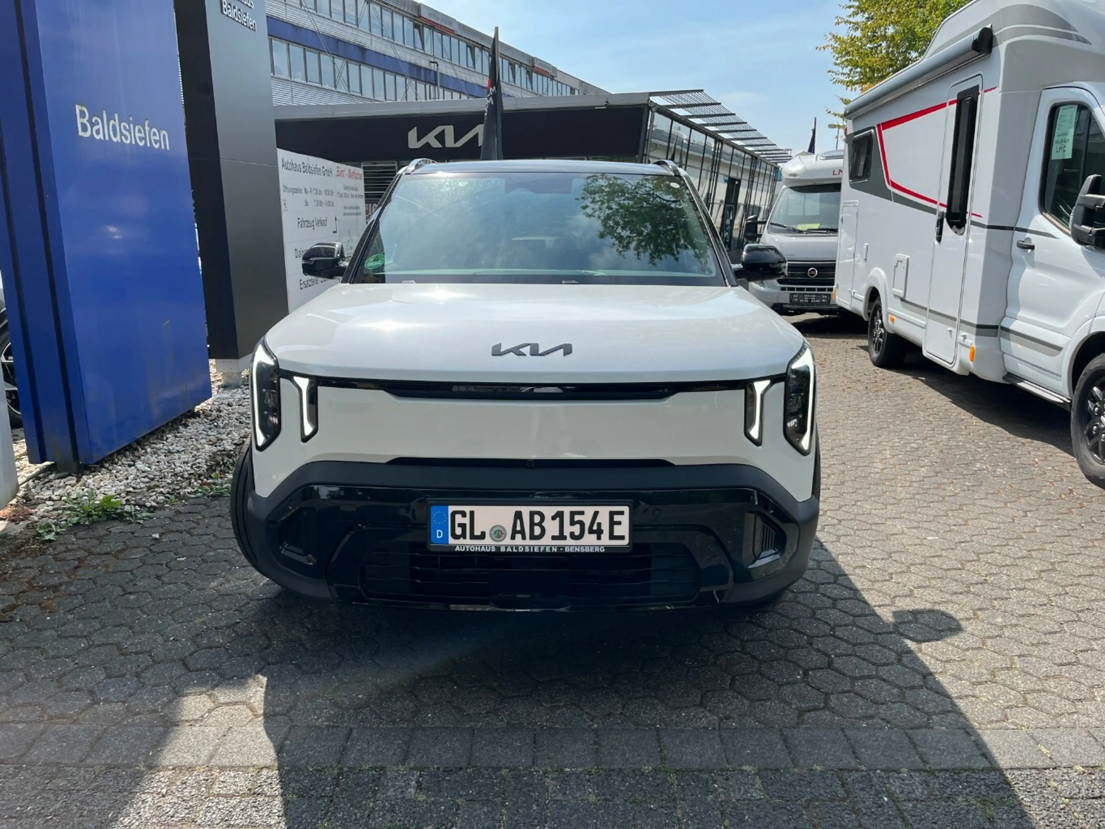 Kia EV2 99,5 kW 61-kWh; Black-Line, 4 Sitze — photo 2