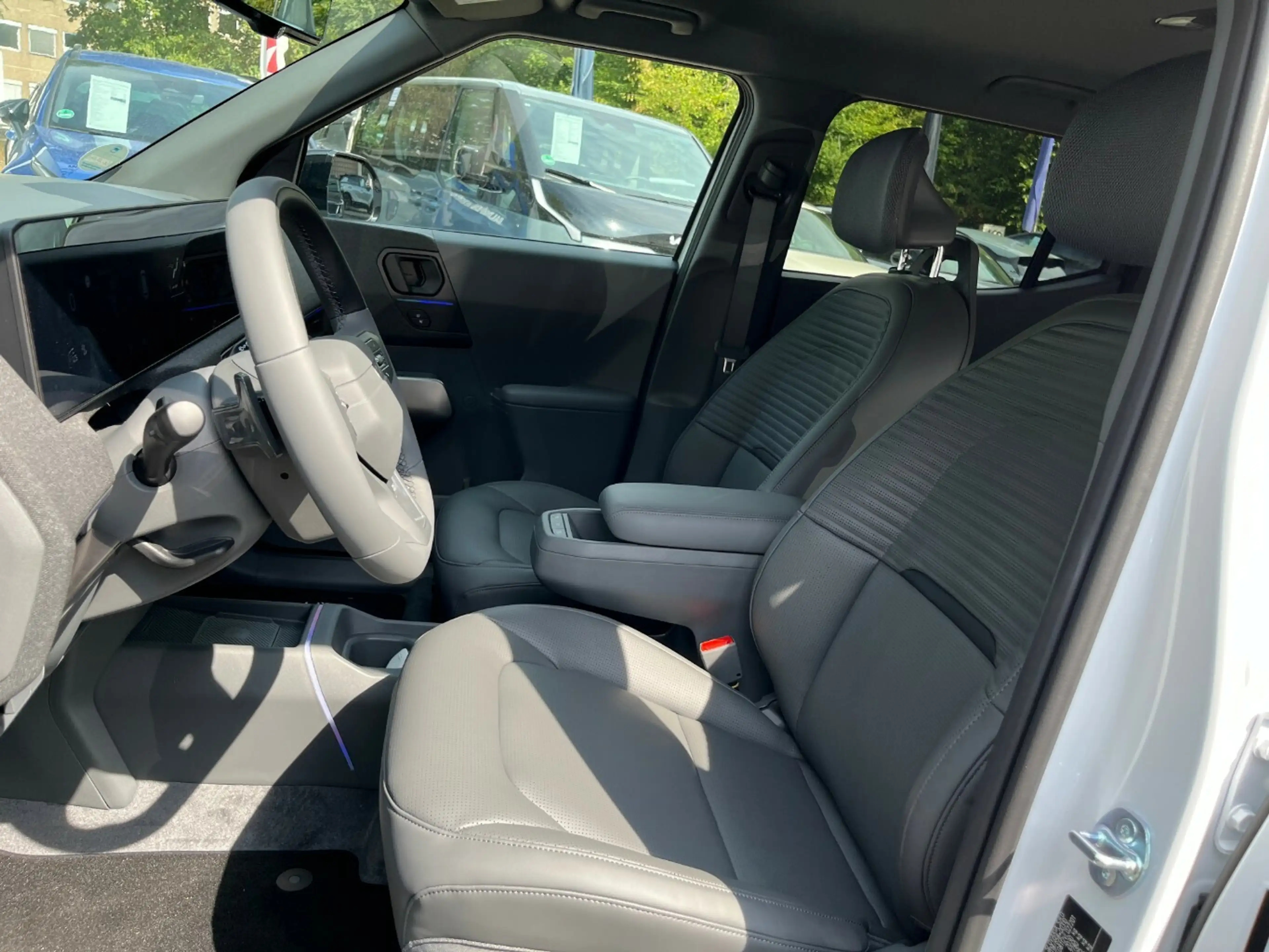 Kia EV2 99,5 kW 61-kWh; Black-Line, 4 Sitze — photo 8