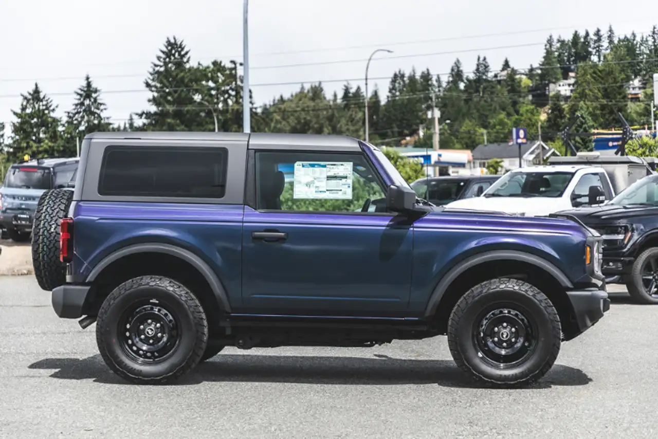 Ford Bronco снимка Ford Bronco