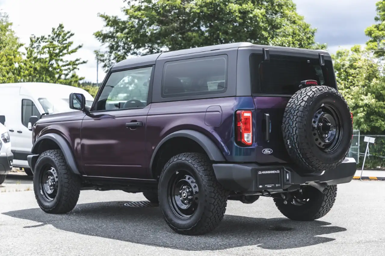 Ford Bronco снимка Ford Bronco