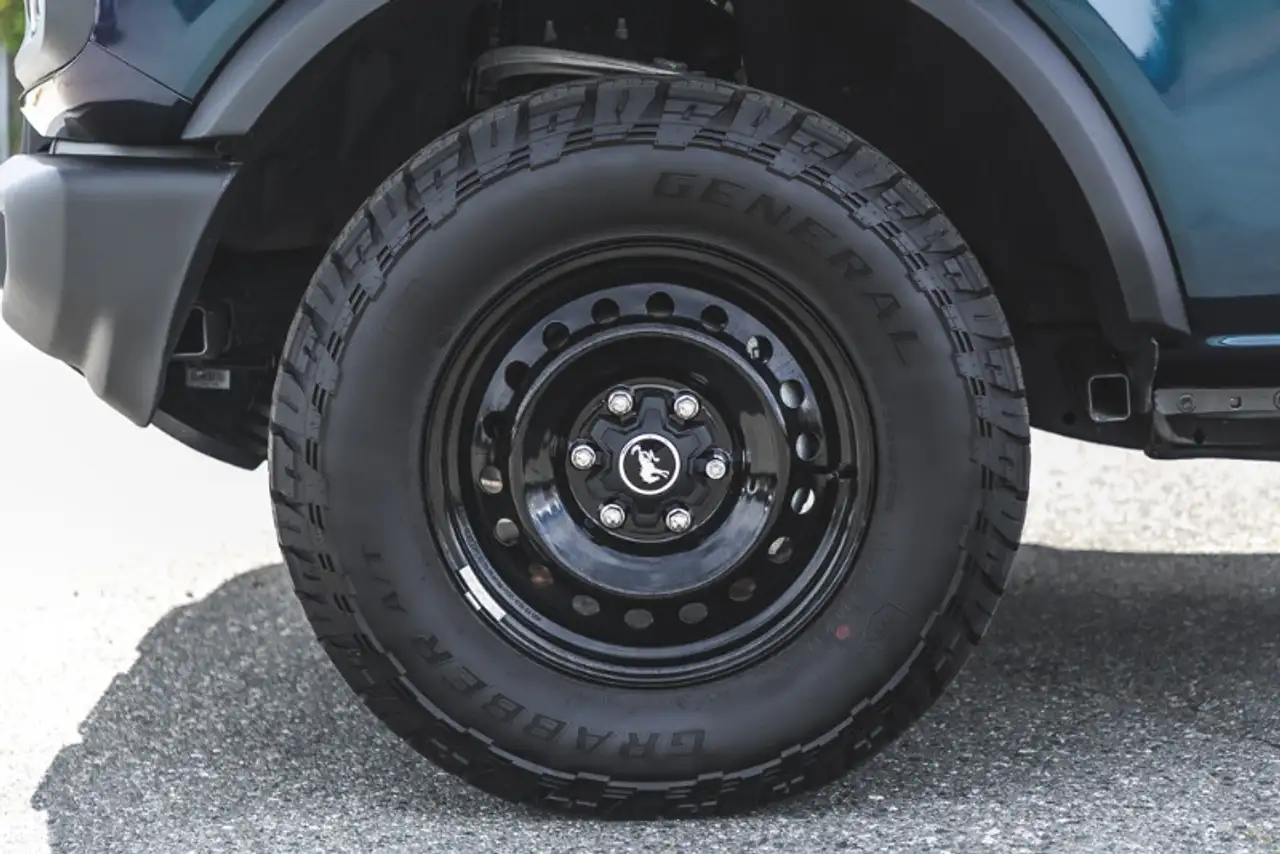 Ford Bronco снимка Ford Bronco