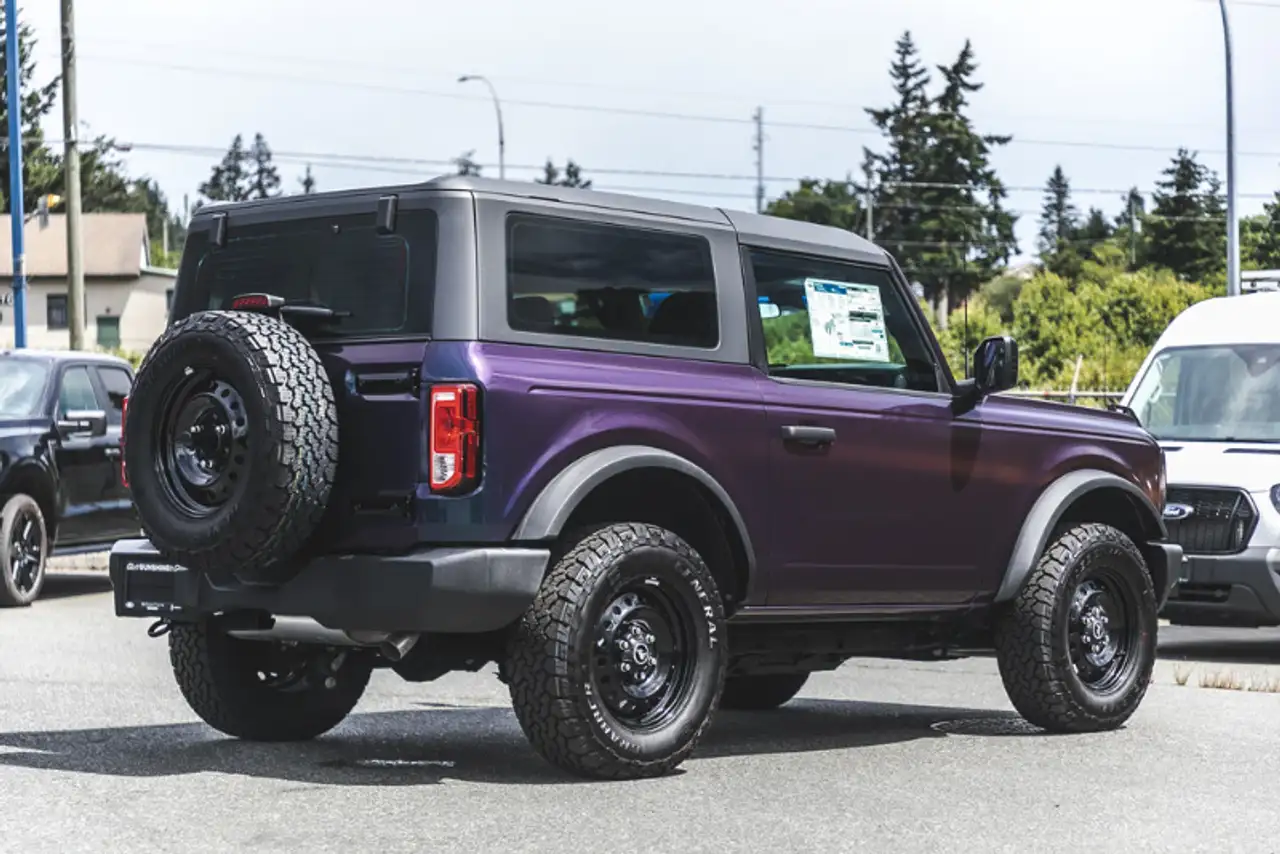 Ford Bronco снимка Ford Bronco