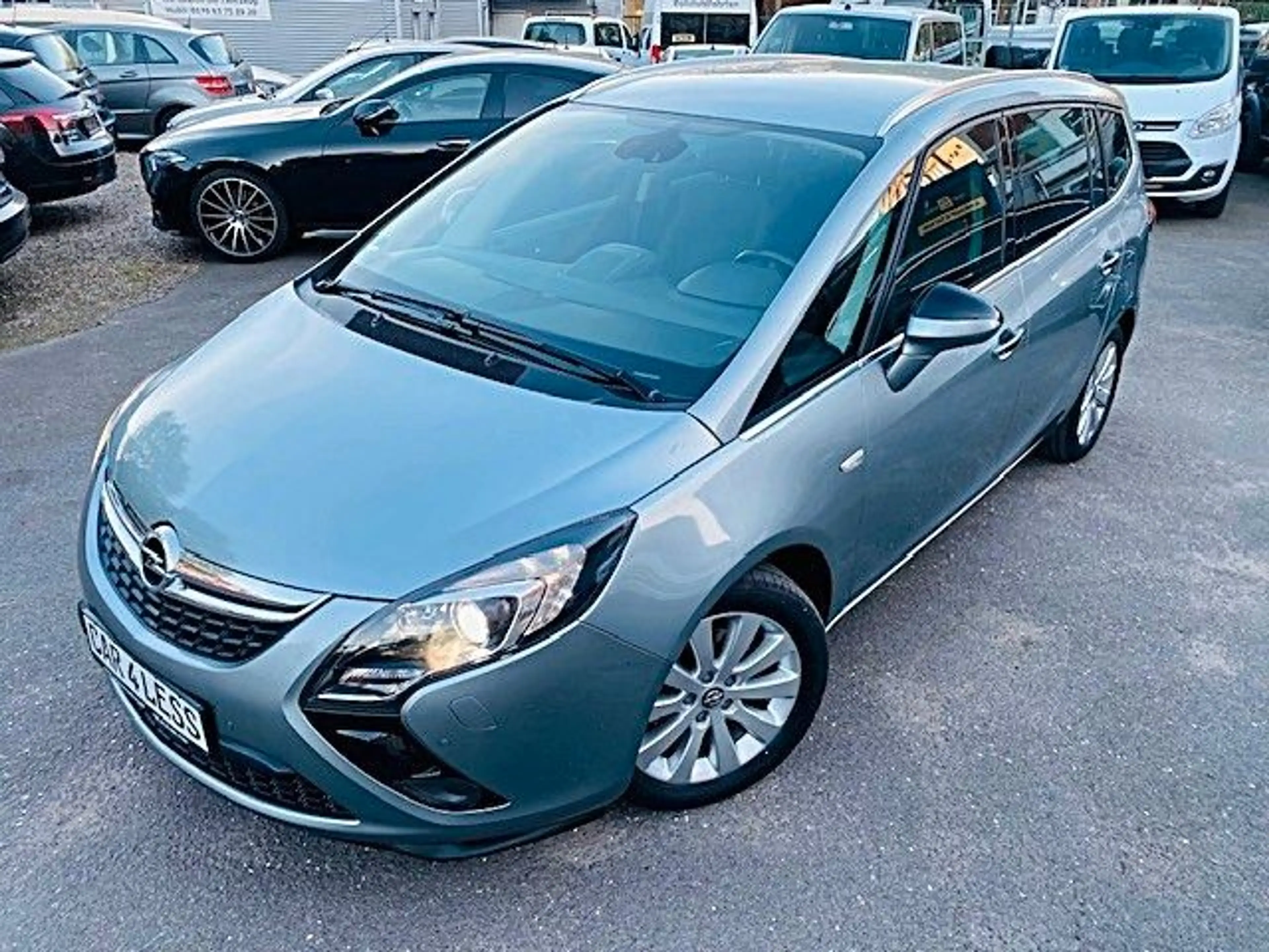 Opel Zafira Tourer 1.4 Turbo ecoFLEX INNOVATION S/S — photo 27