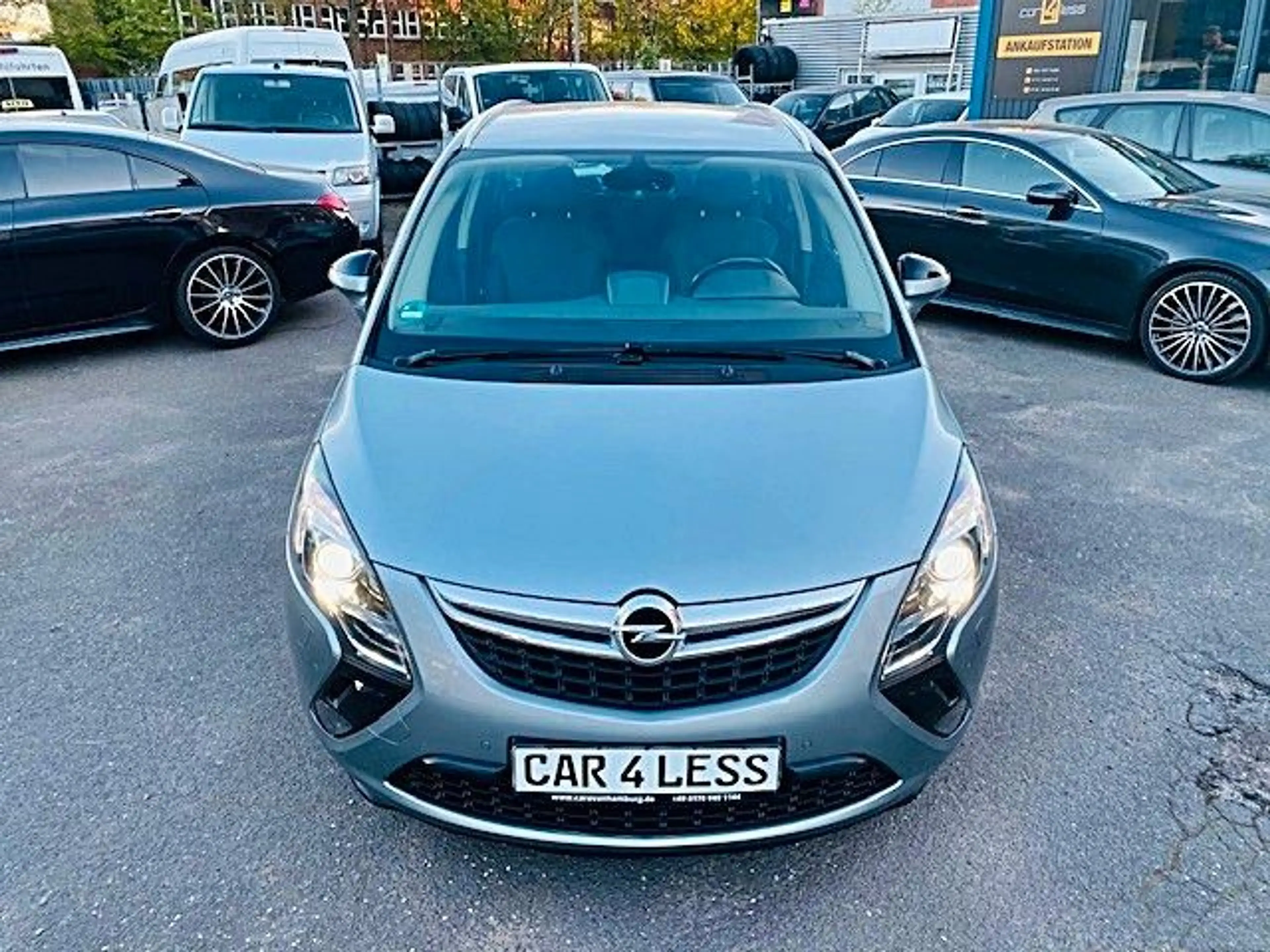 Opel Zafira Tourer 1.4 Turbo ecoFLEX INNOVATION S/S — photo 29