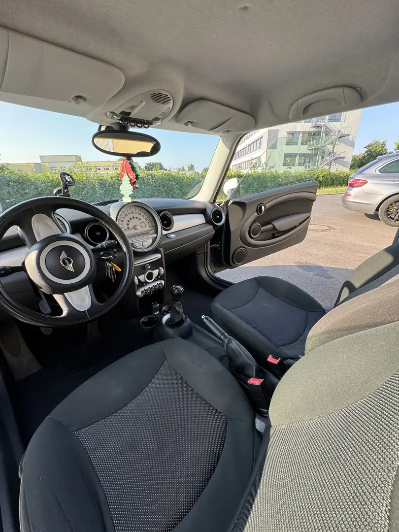 MINI Cooper Mini Cooper R56 2009 120Ps TÜV 8 /2026 1.6 Benzin - 1
