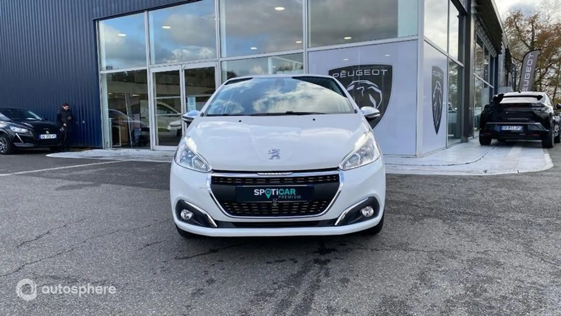 Peugeot 208 1.2 PureTech 110ch E6.c Allure Business S\u0026S EAT6 5p - 2