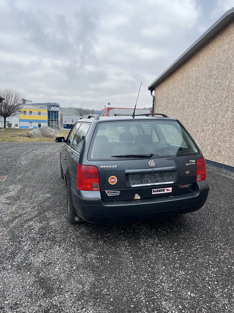 Volkswagen Passat Variant Var. 4motion 1,9 Highline TDI - 2