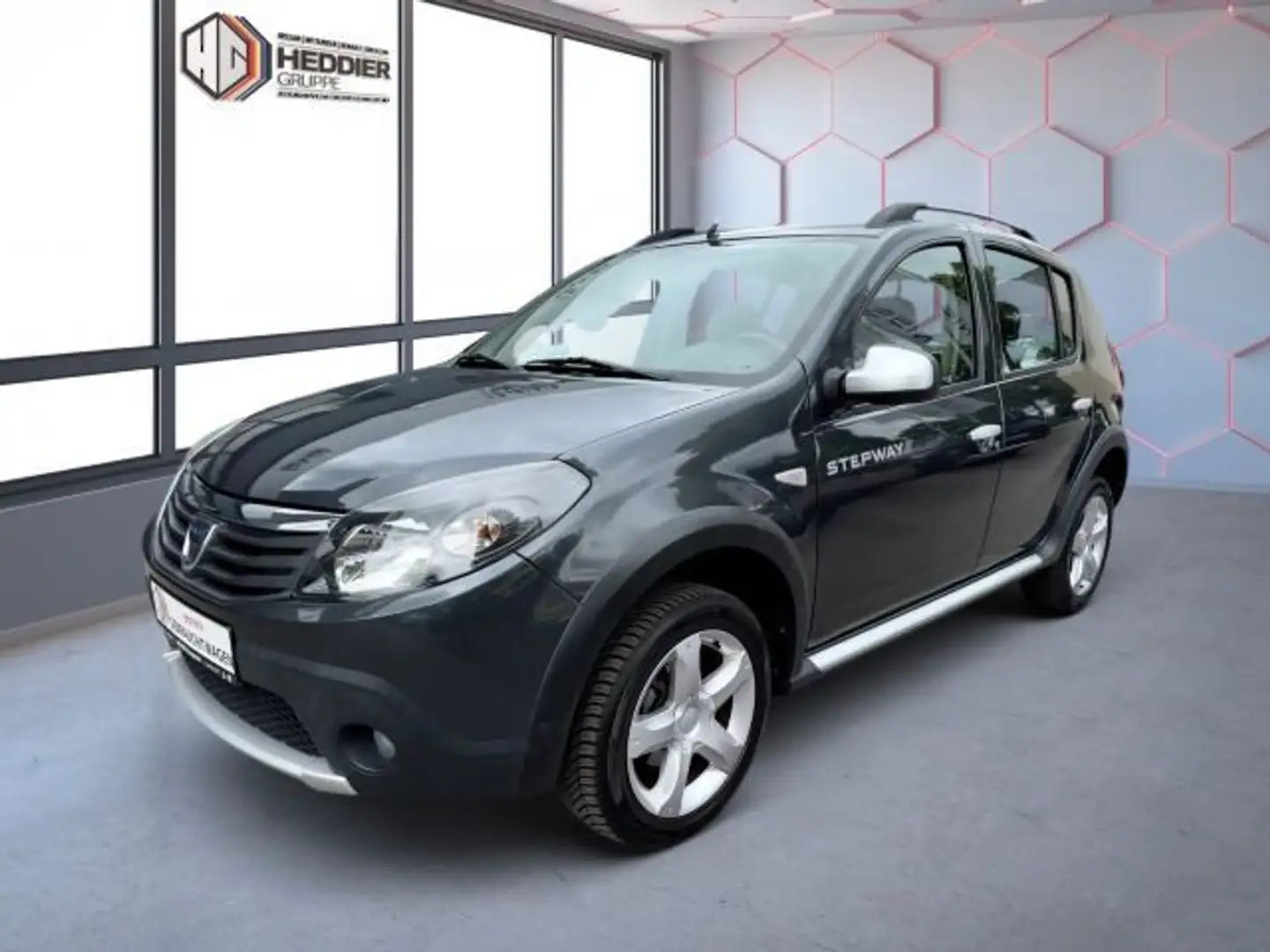 Dacia Sandero 1.6 Stepway II*Klima*wenig KM* Grau - 1