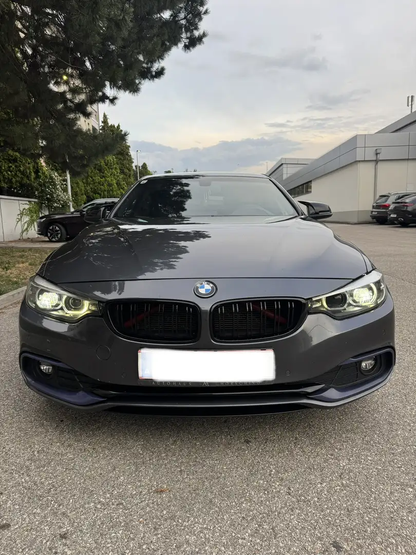 BMW 418 418d Gran Coupe Sport Line Aut. Grau - 1
