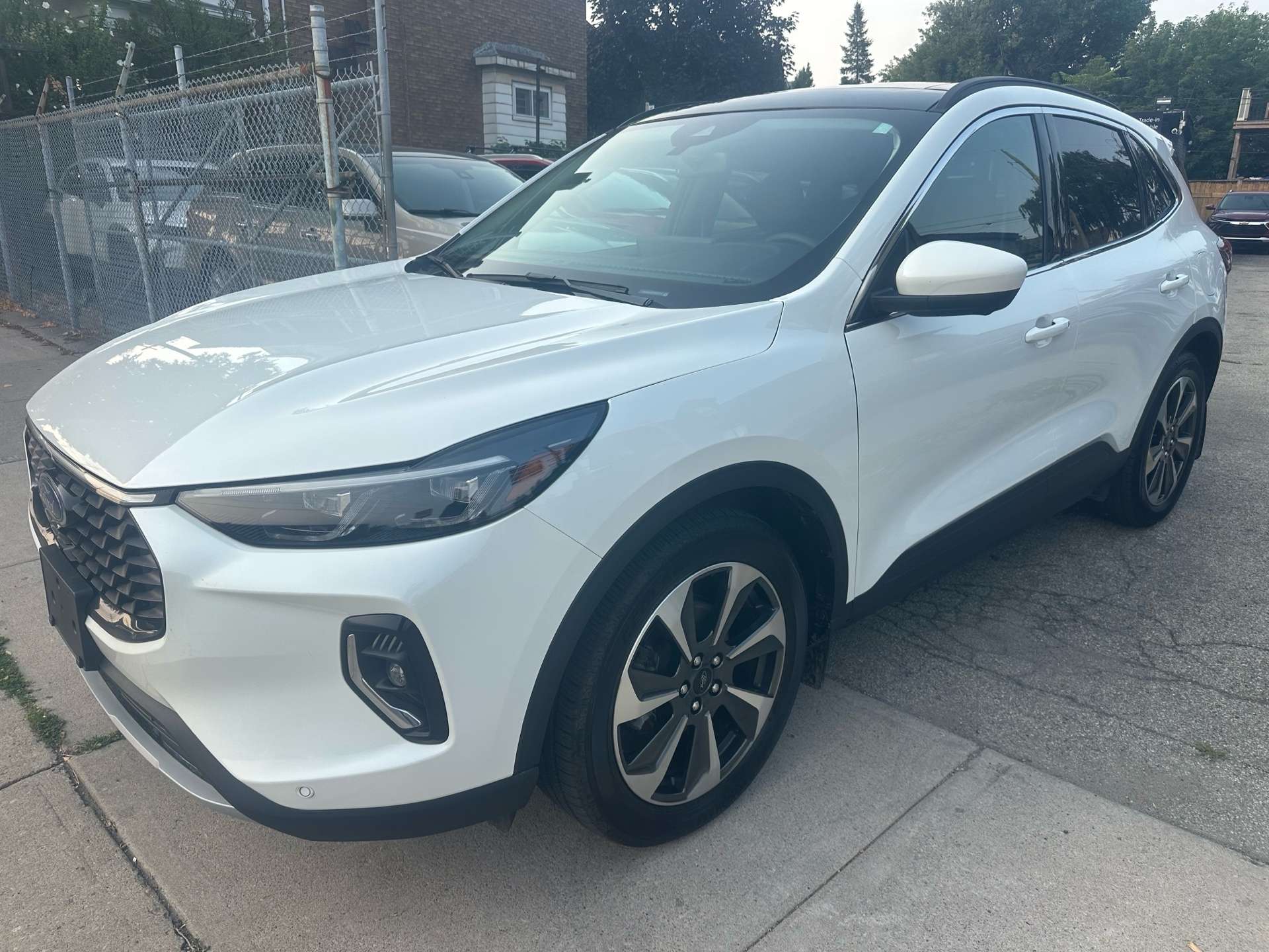2023 Ford Escape Platinum AWD