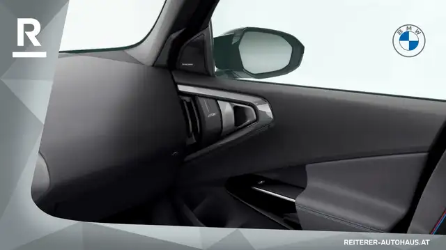 BMW X3 view 13