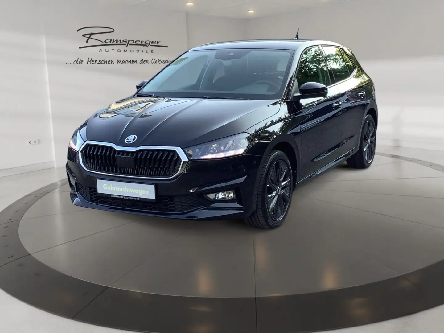 Skoda Fabia 1.0 TSI DSG Style GRA LED Navi SHZ Kamera Schwarz - 2