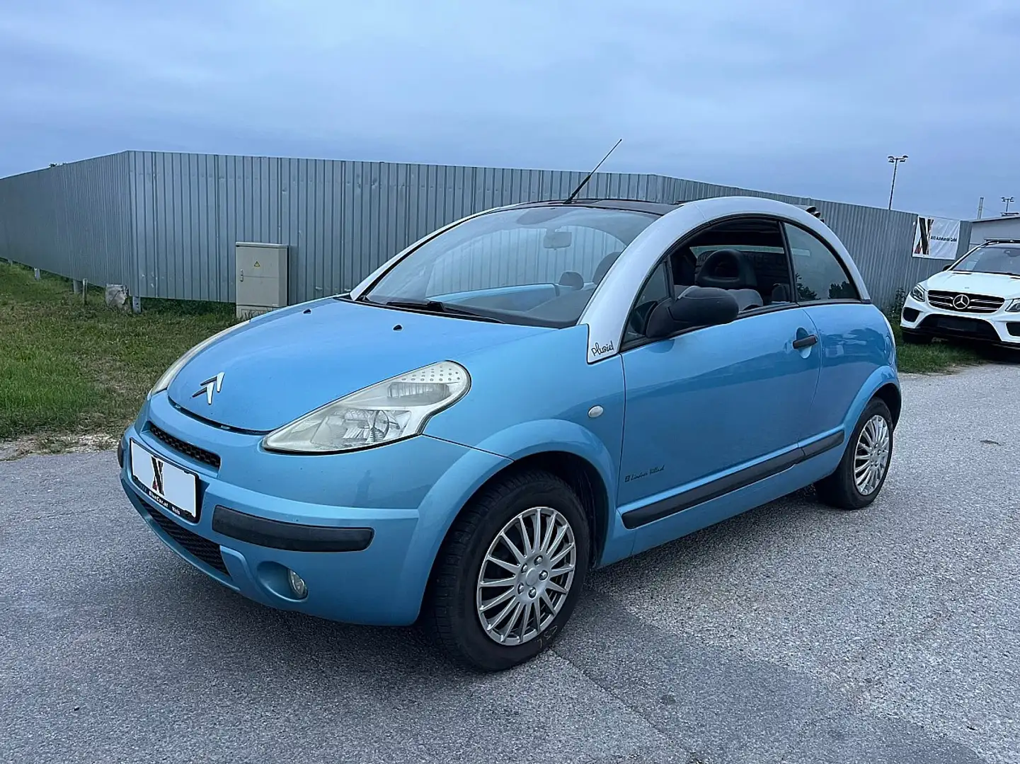 Citroen C3 Pluriel 1,4i/Elektrisches Verdeck/ Blauw - 1