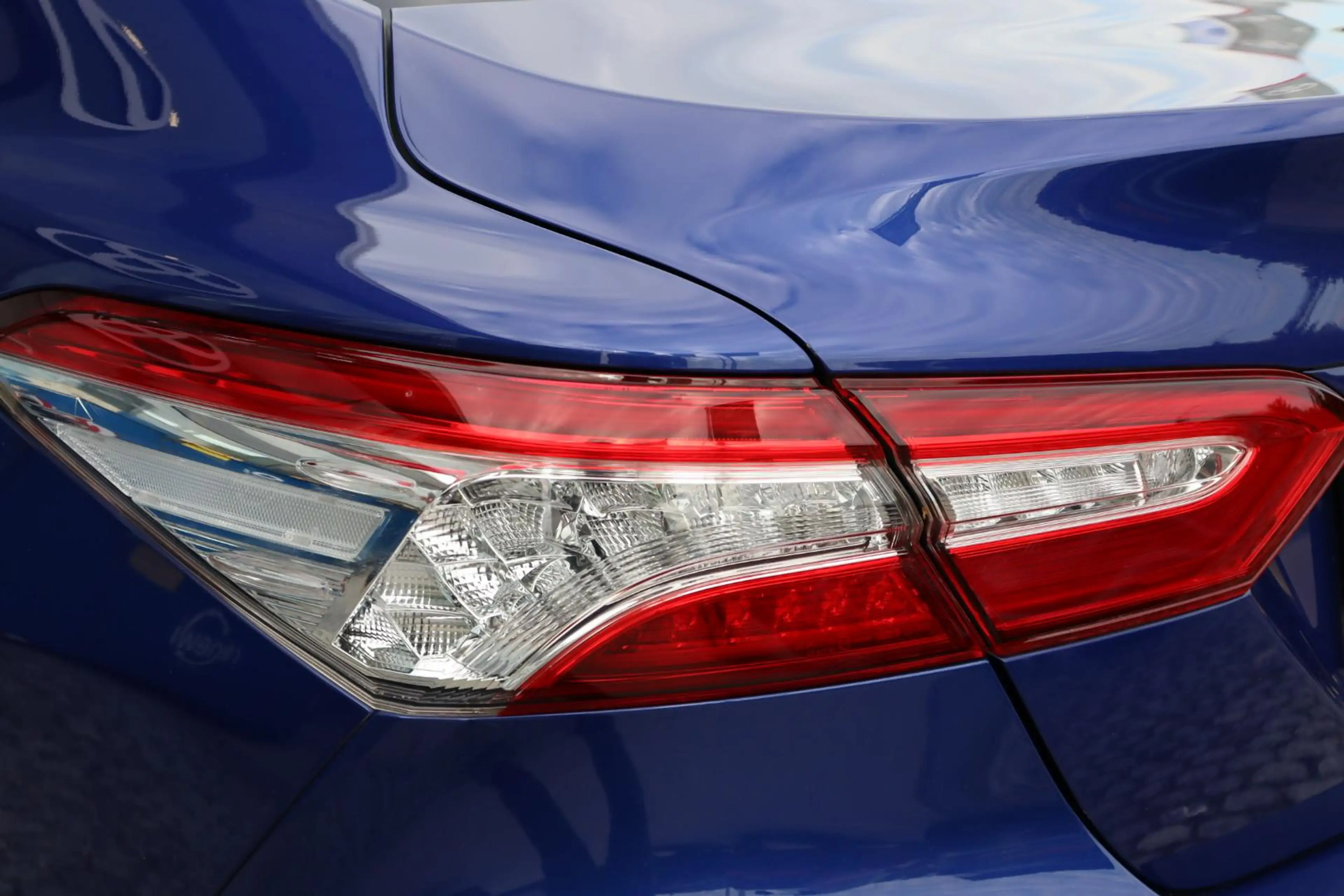 Toyota Camry 2.5 Hybrid Premium, JBL, Climate control, LM velge — photo 15