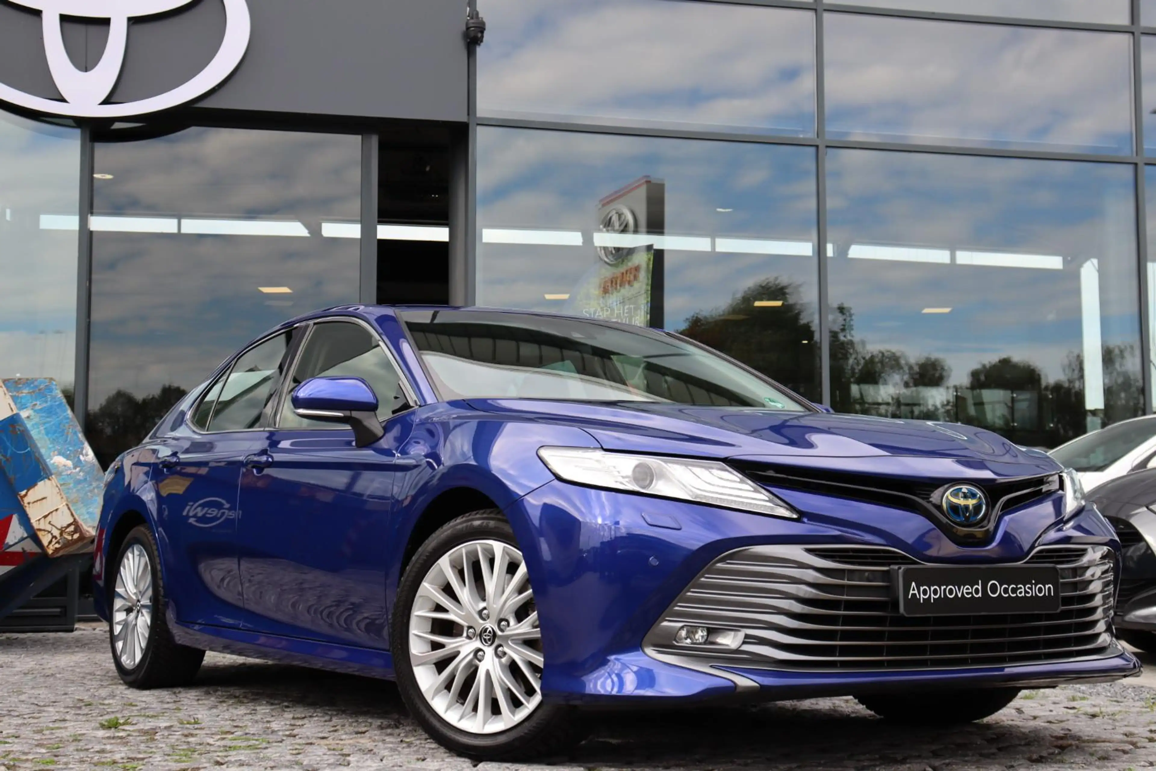 Toyota Camry 2.5 Hybrid Premium, JBL, Climate control, LM velge — photo 6