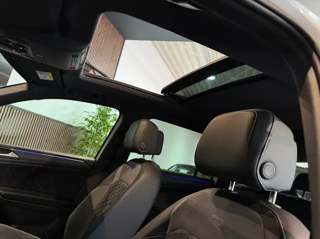 Volkswagen Tiguan view 8