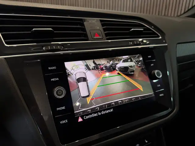 Volkswagen Tiguan view 14