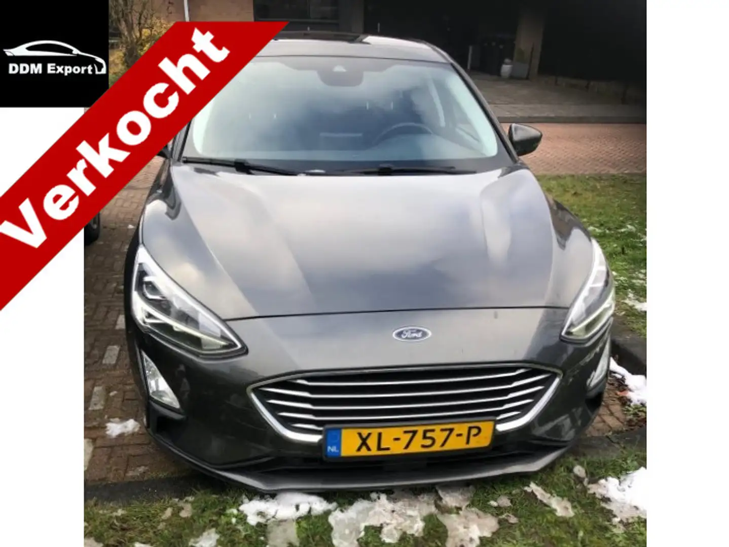 Ford Focus 1.5 EcoBlue Titanium Business | Clima | Navi | Xen Gris - 1