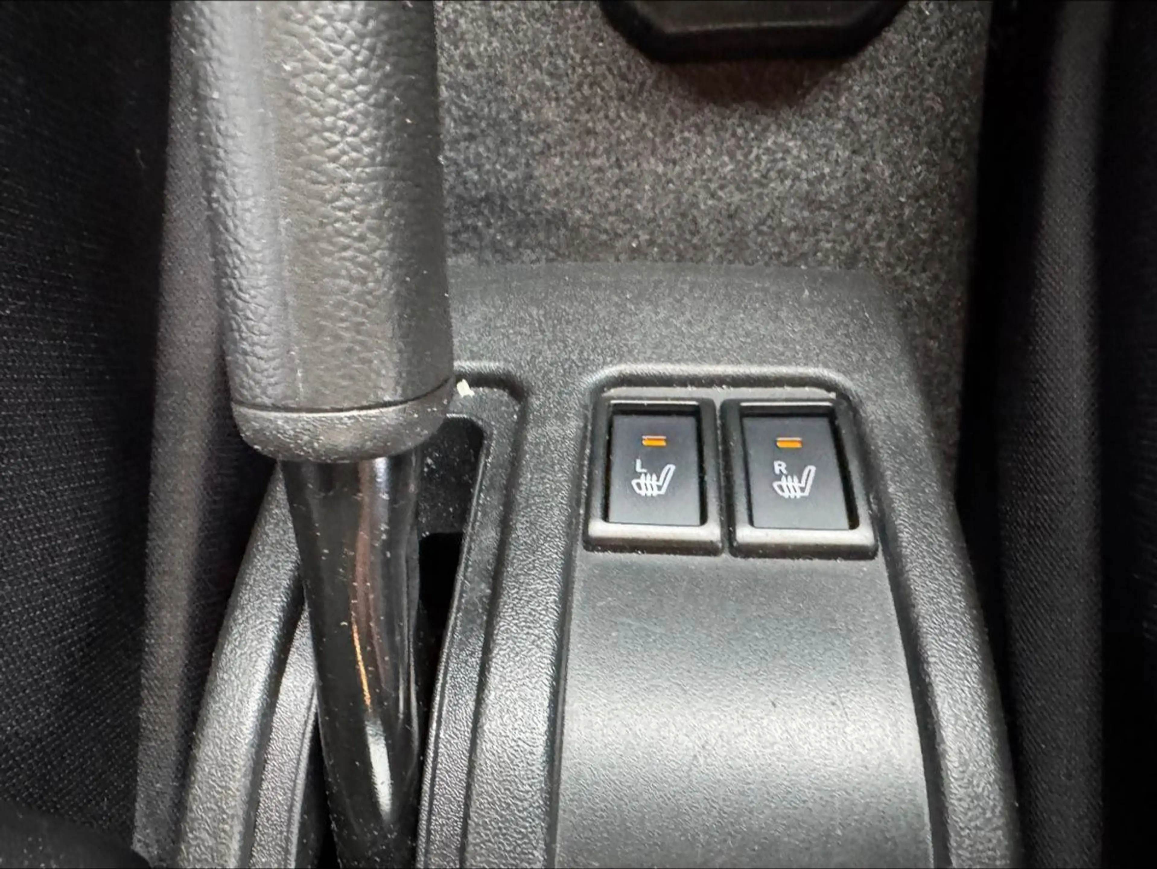Suzuki Jimny Comfort+ AllGrip NAVI+CAM NEUWAGENZUSTAND! — photo 14