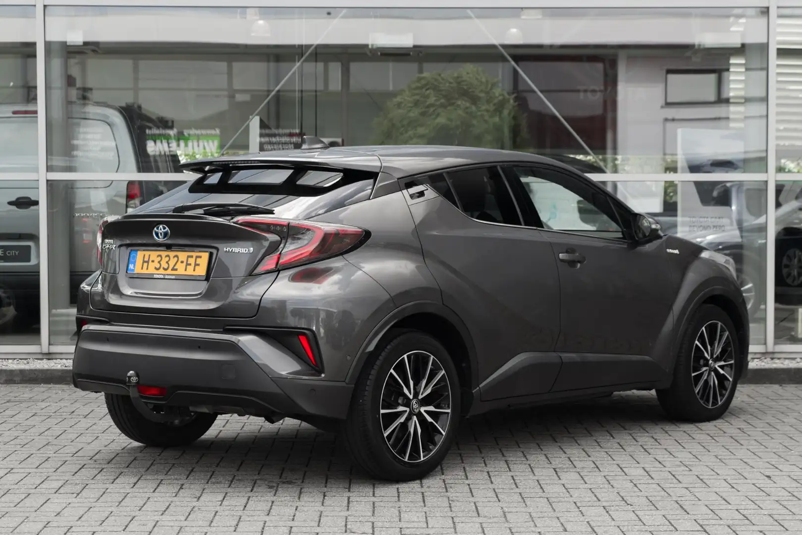 Toyota C-HR 1.8 Hybrid Executive Grigio - 2