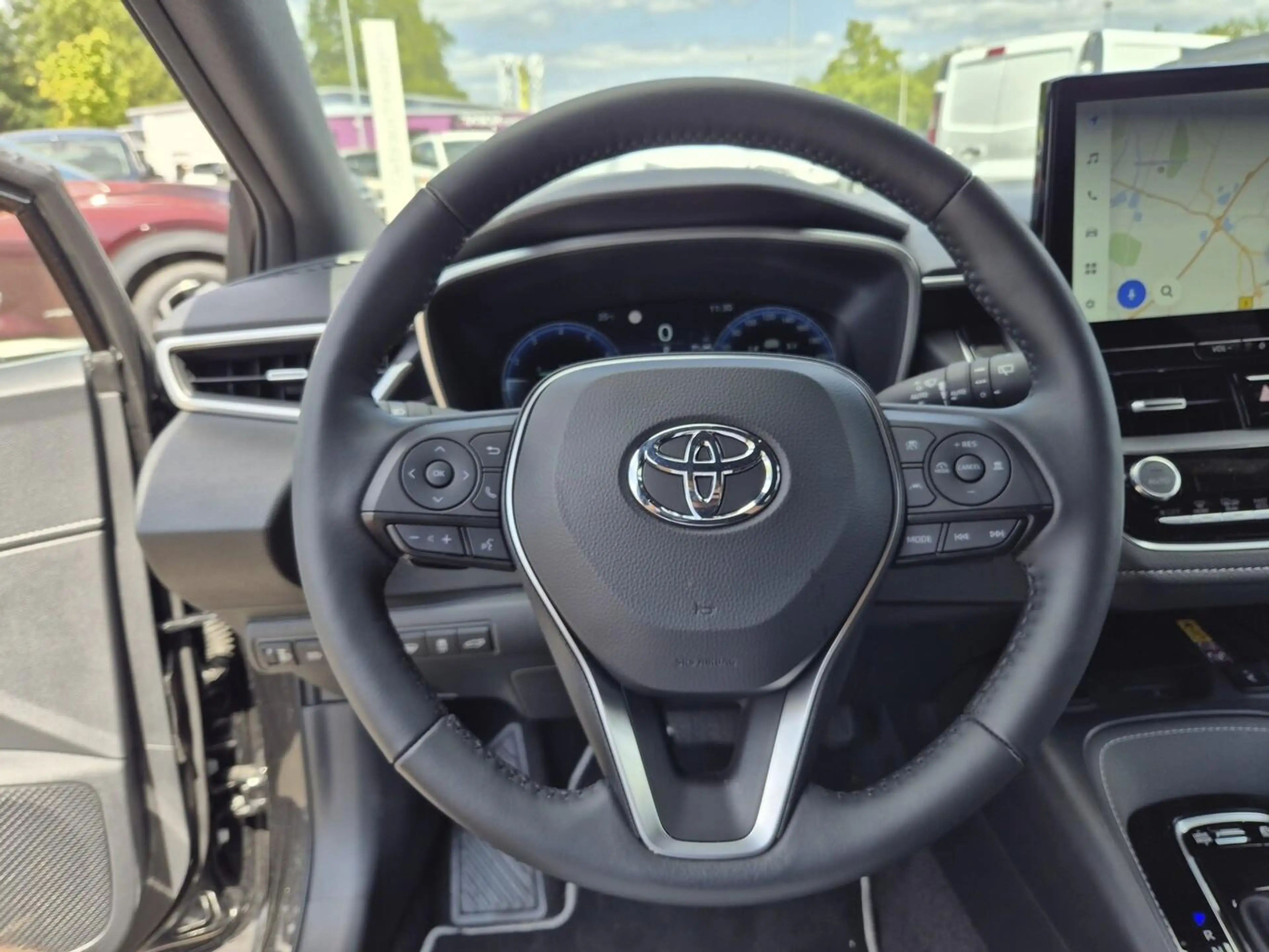 Toyota Corolla Touring Sports Team Deutschland 2.0 196 Hybrid ... — photo 7