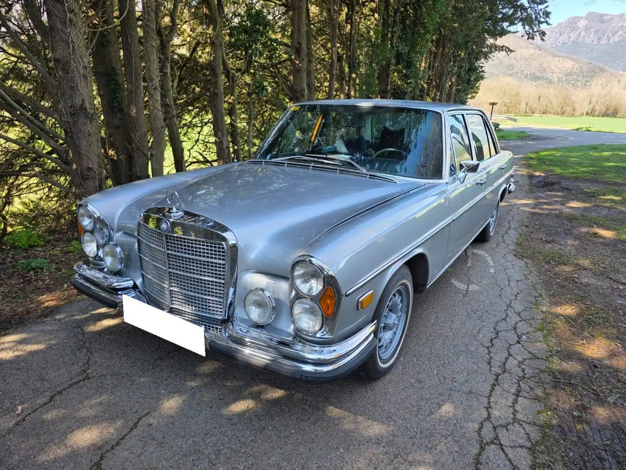 Mercedes-Benz 300 SEL, foto 1