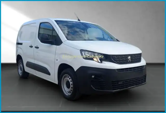 Peugeot Partner Premium L1 Navi Tempo 1Owner 19%VAT. Premium L1