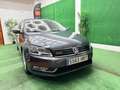 Volkswagen Passat 1.6TDI Business Edition Navi BMT Gris - thumbnail 1
