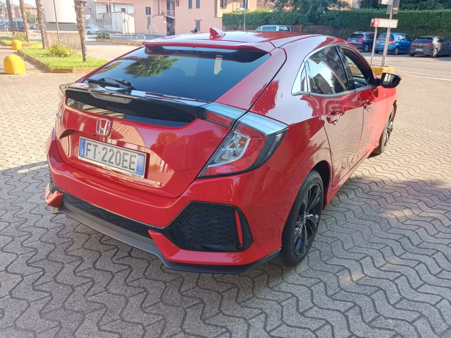 Honda Civic 5p 1.0 Elegance Navi Rood - 2