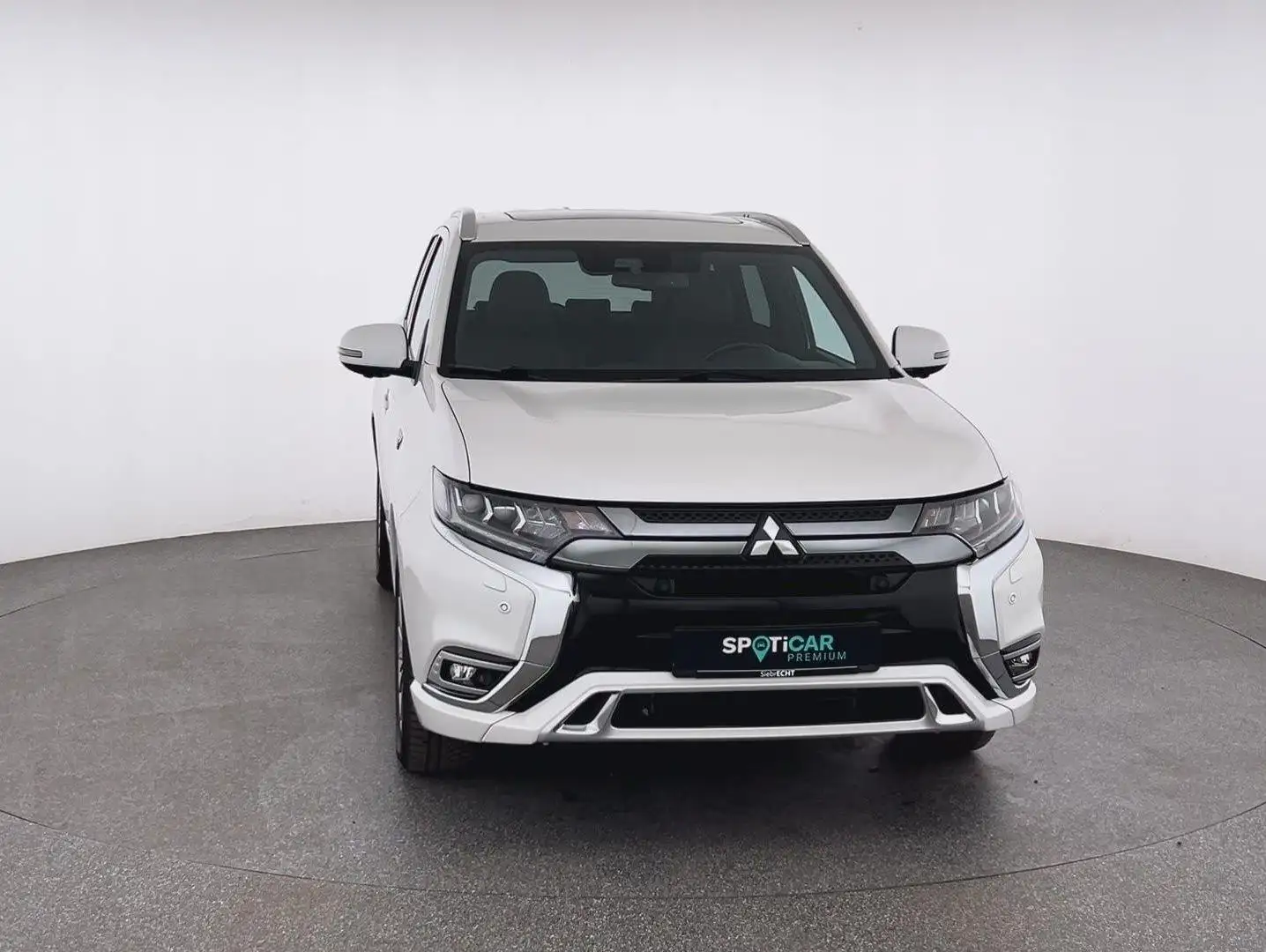 Mitsubishi Outlander PHEV Top 4WD 2.4*NAVI*SHZ*360°K*uvm Weiß - 2