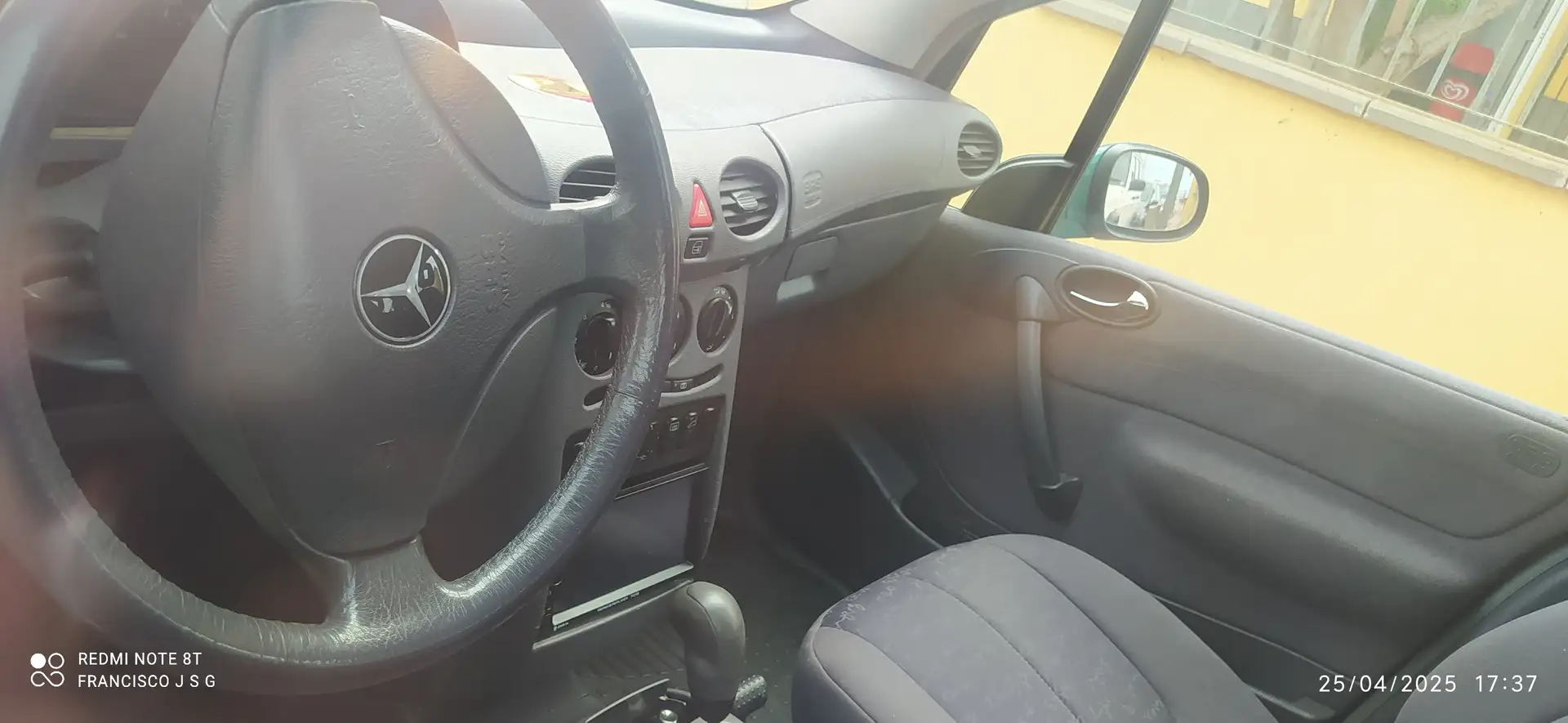 Mercedes-Benz A 160 Elegant Verde - 2