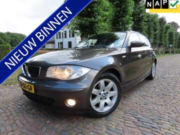 1-serie 118i High Executive Automaat Leer Airco Cr