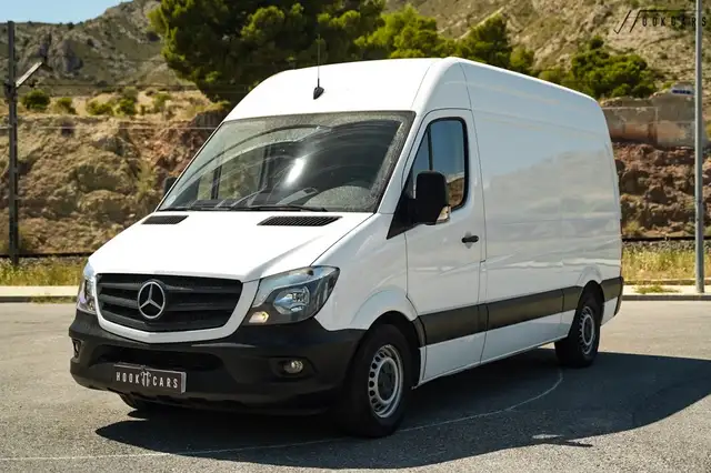 Mercedes-Benz Sprinter 311 CDI MEDIO 3.5T