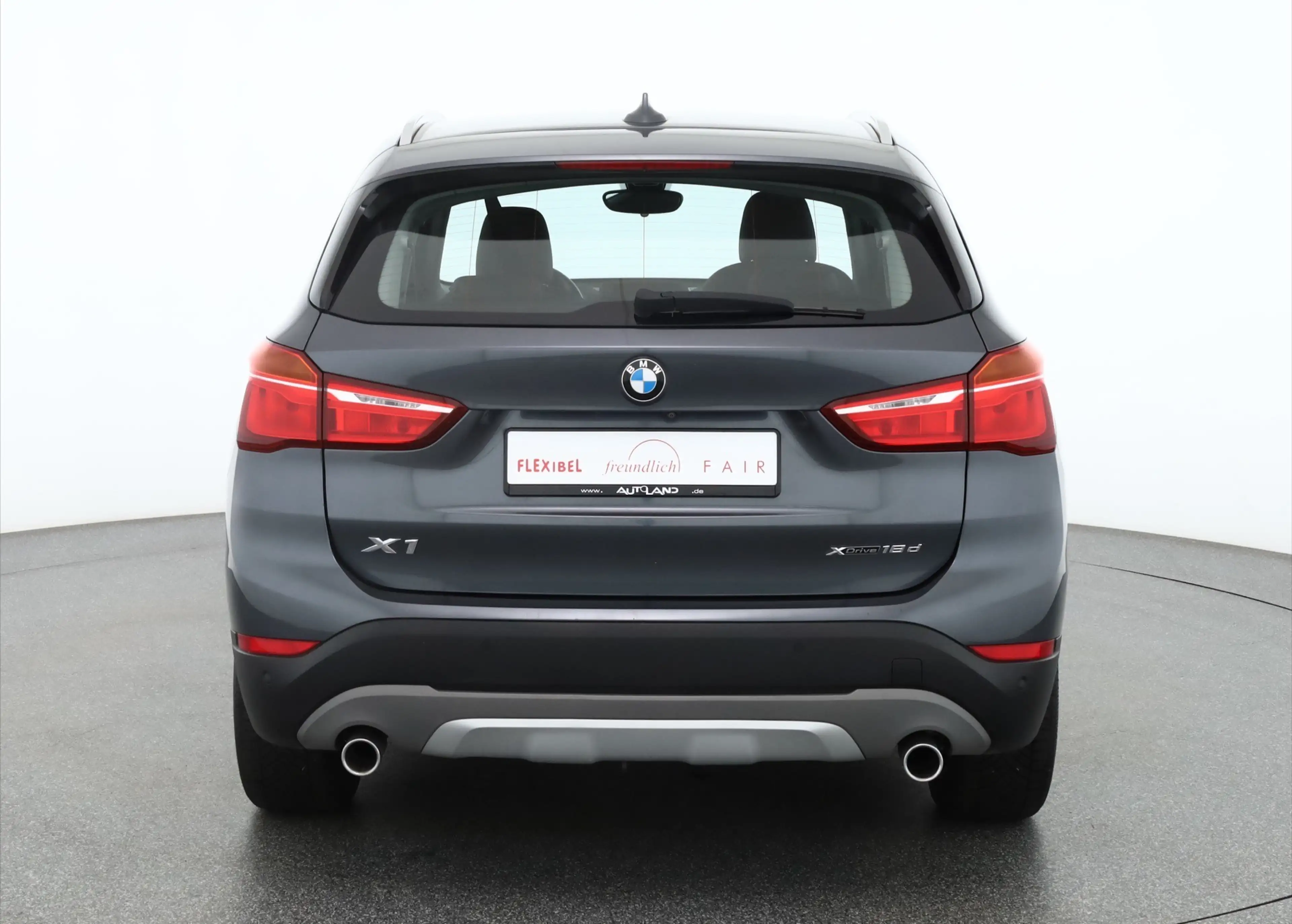 BMW X1 18d xDrive xLine LED Navi Teilleder Head-Up — photo 4