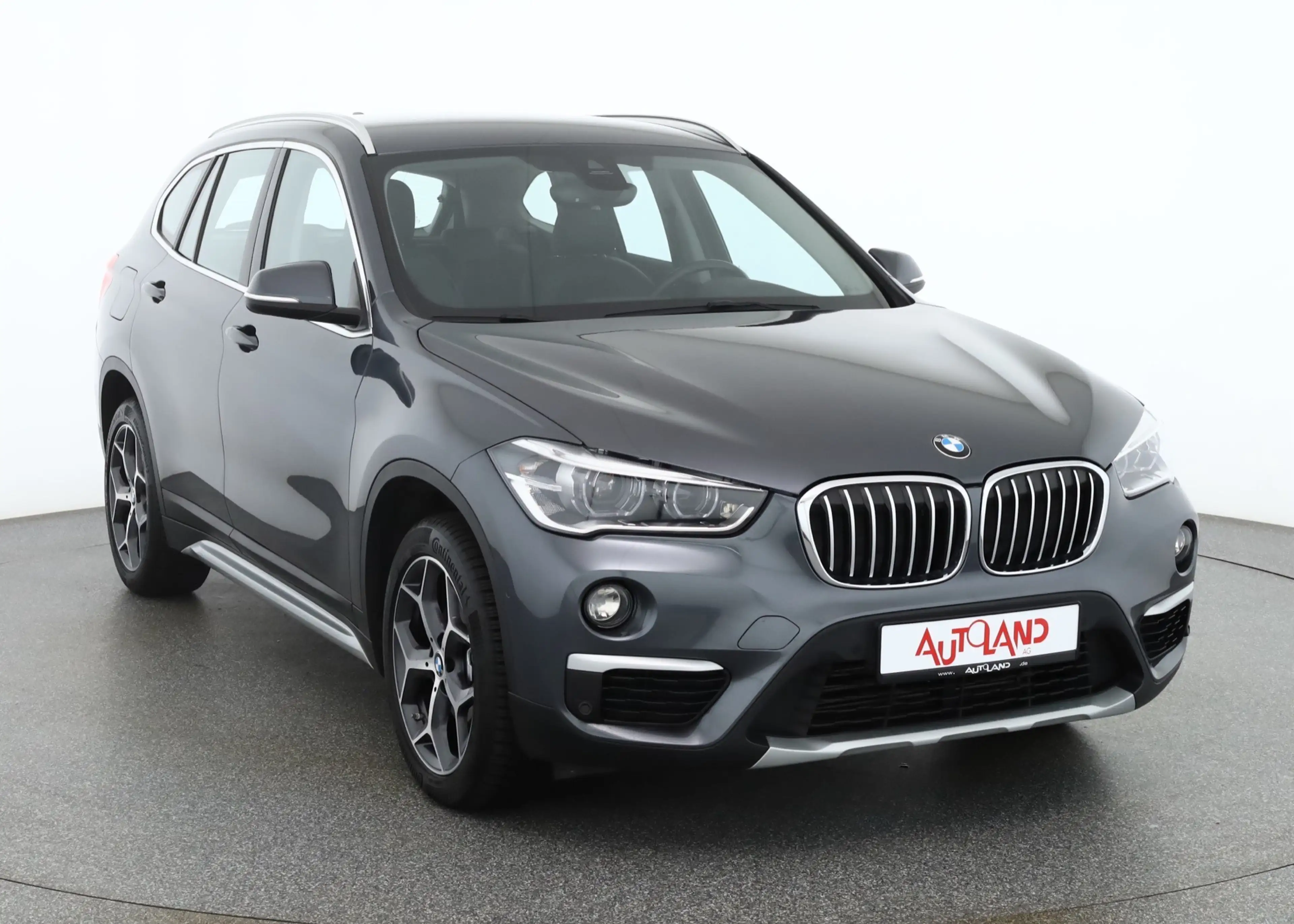 BMW X1 18d xDrive xLine LED Navi Teilleder Head-Up — photo 7
