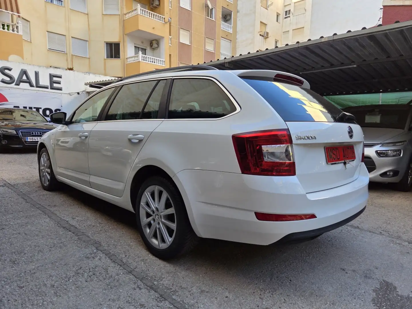 Skoda Octavia 1.6TDI CR Ambition Greenline Blanc - 2