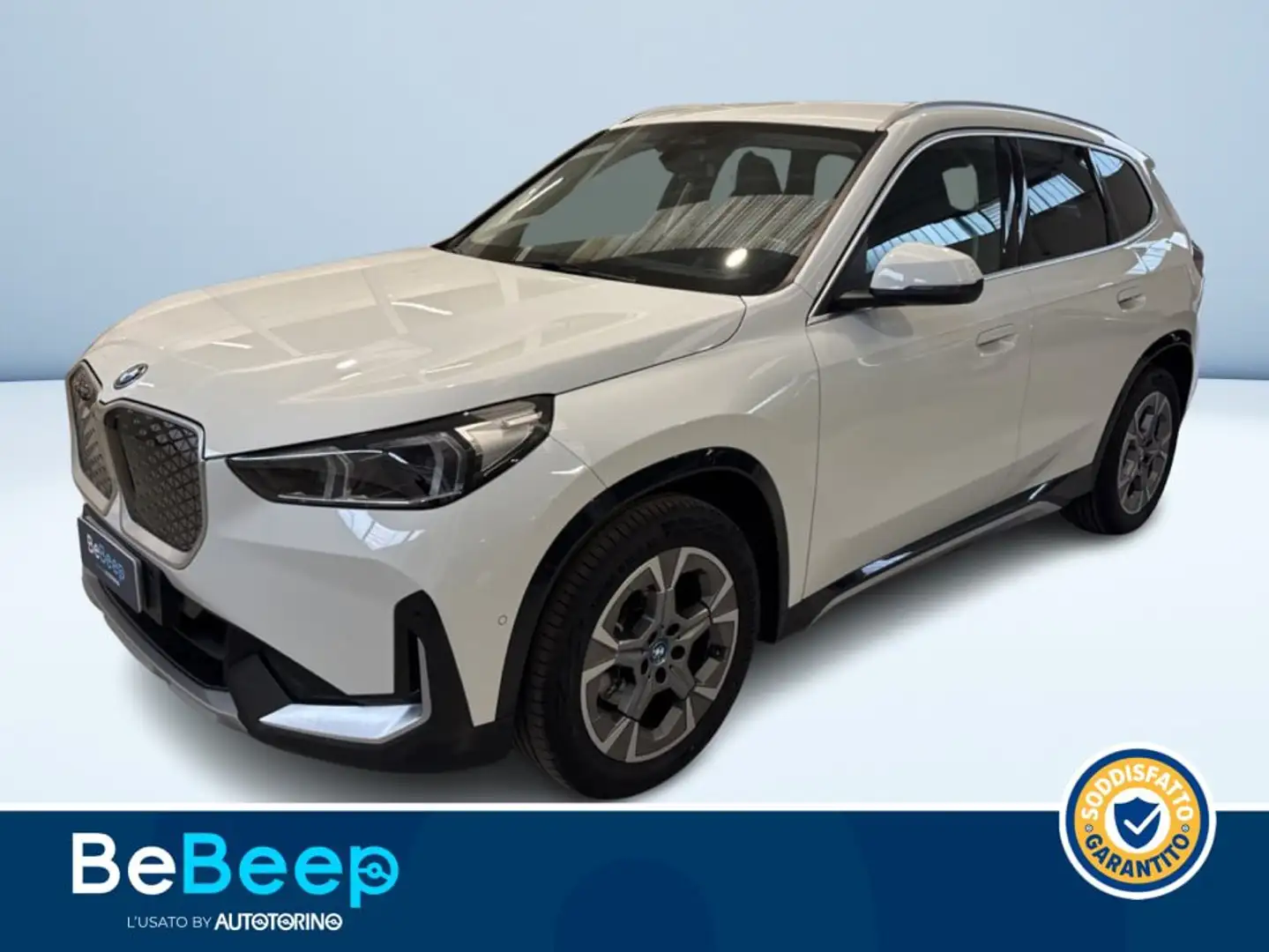 BMW X1 I EDRIVE 20 X-LINE Weiß - 1