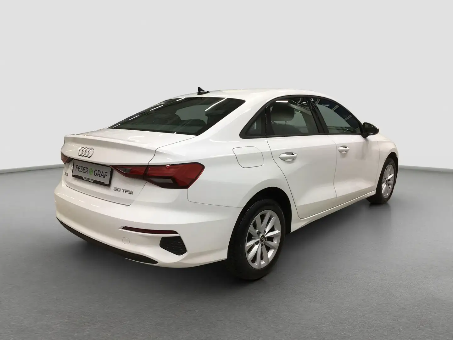 Audi A3 Limousine 30 TFSI S-tronic LED Navi Tempomat VC SM Weiß - 2