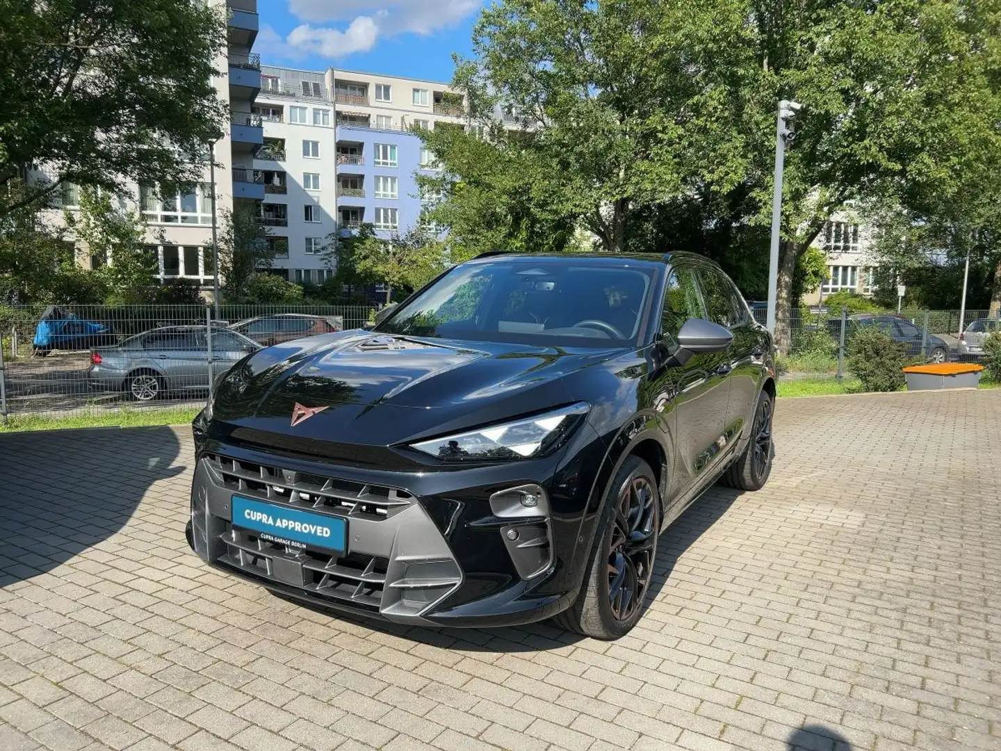 CUPRA Terramar 1.5 e-Hybrid DSG VZ Pano Navi LED SHZ Schwarz - 2