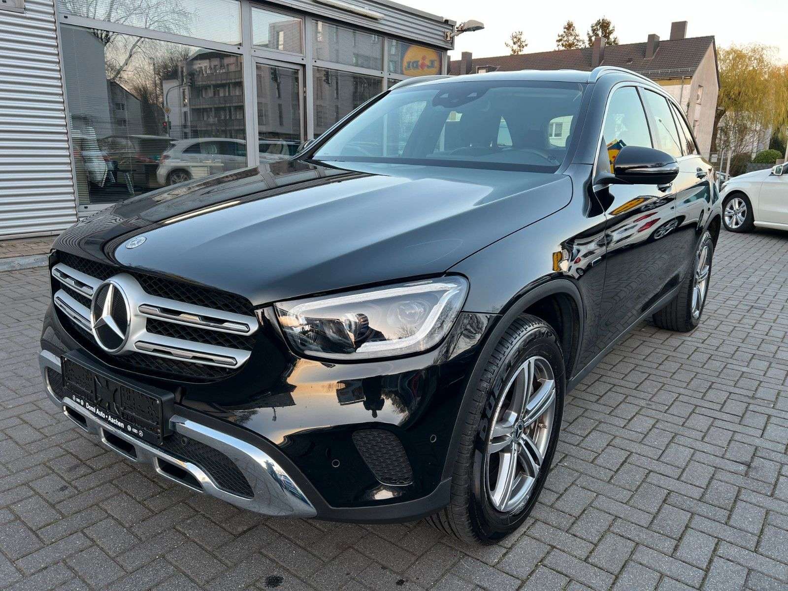 Second hand Mercedes Benz Glc-Class 300