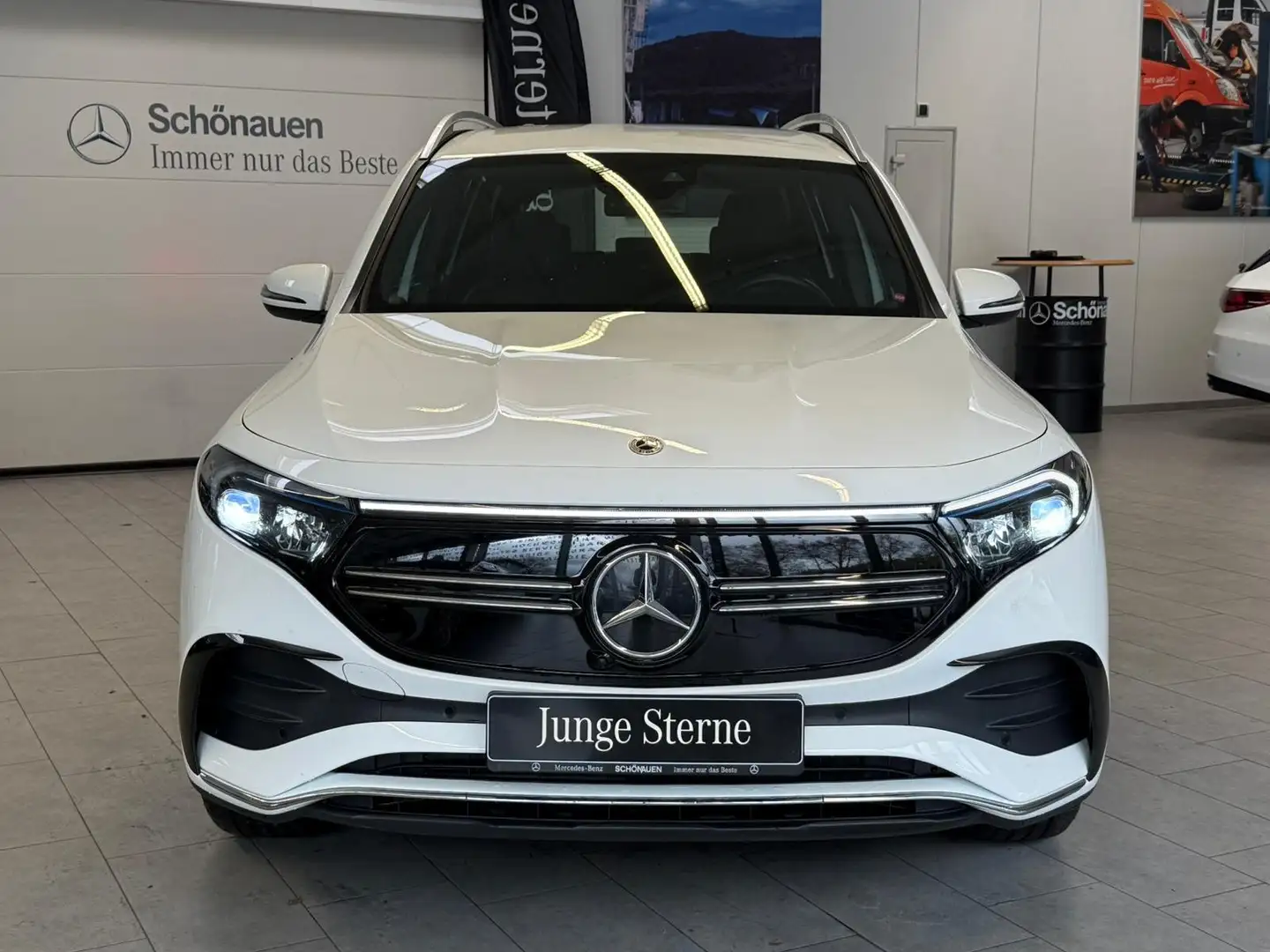 Mercedes-Benz EQB 250 AMG+KAMERA+LED+TOTW+CARPLAY+DAB+NAVI Blanc - 2