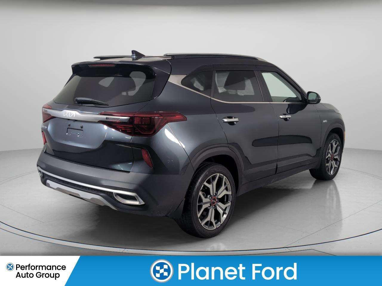 2022 Kia Seltos SX HUD Roof Heated cooled seats adapt cruise — снимка 1