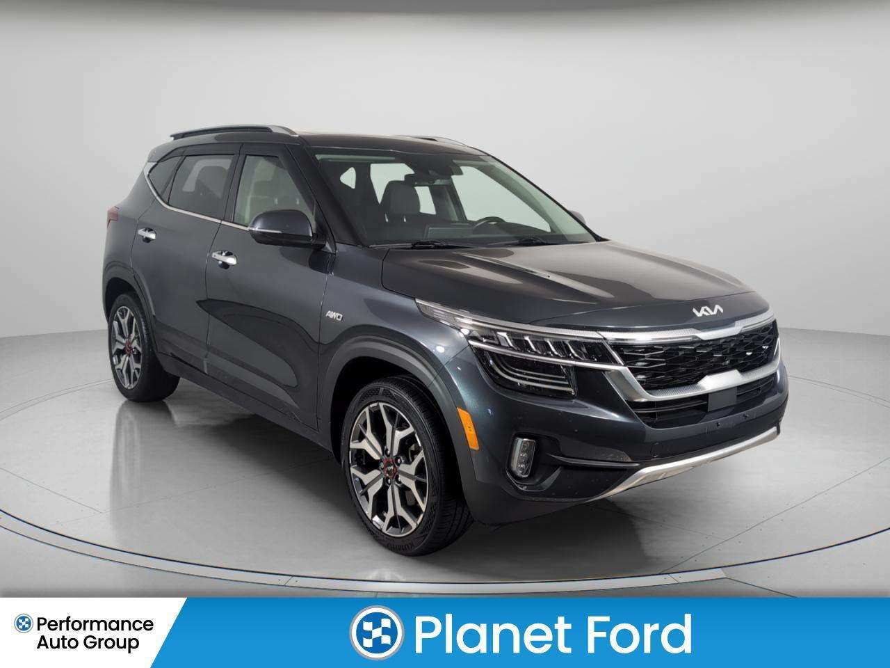 2022 Kia Seltos SX HUD Roof Heated cooled seats adapt cruise — снимка 1