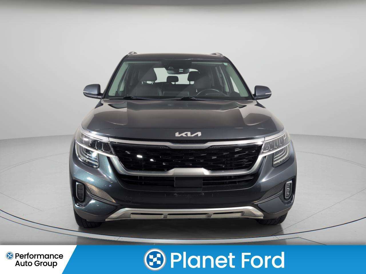 2022 Kia Seltos SX HUD Roof Heated cooled seats adapt cruise — снимка 1