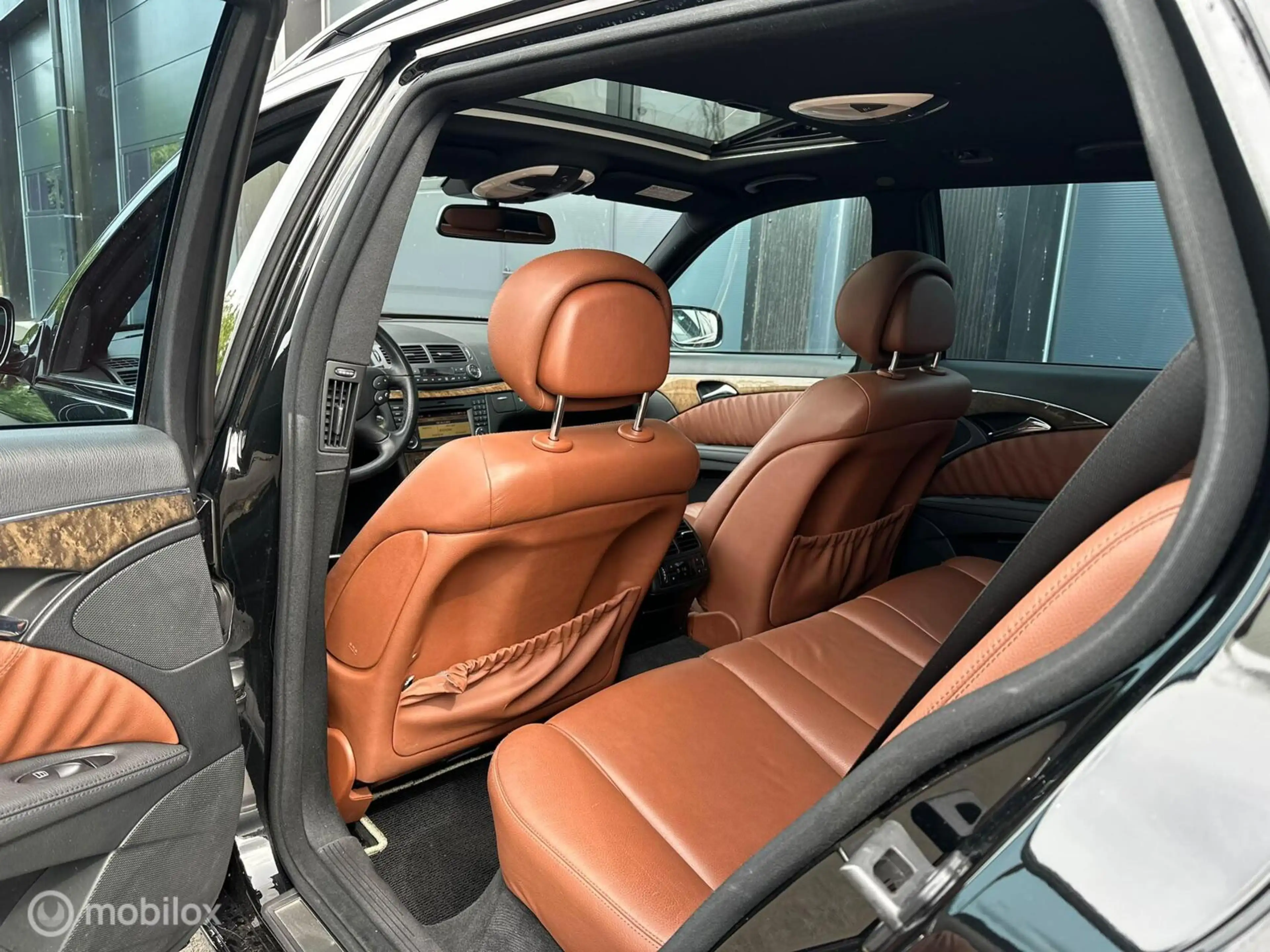Mercedes-Benz E 350 Estate CGI Avantgarde motor rookt! — photo 8