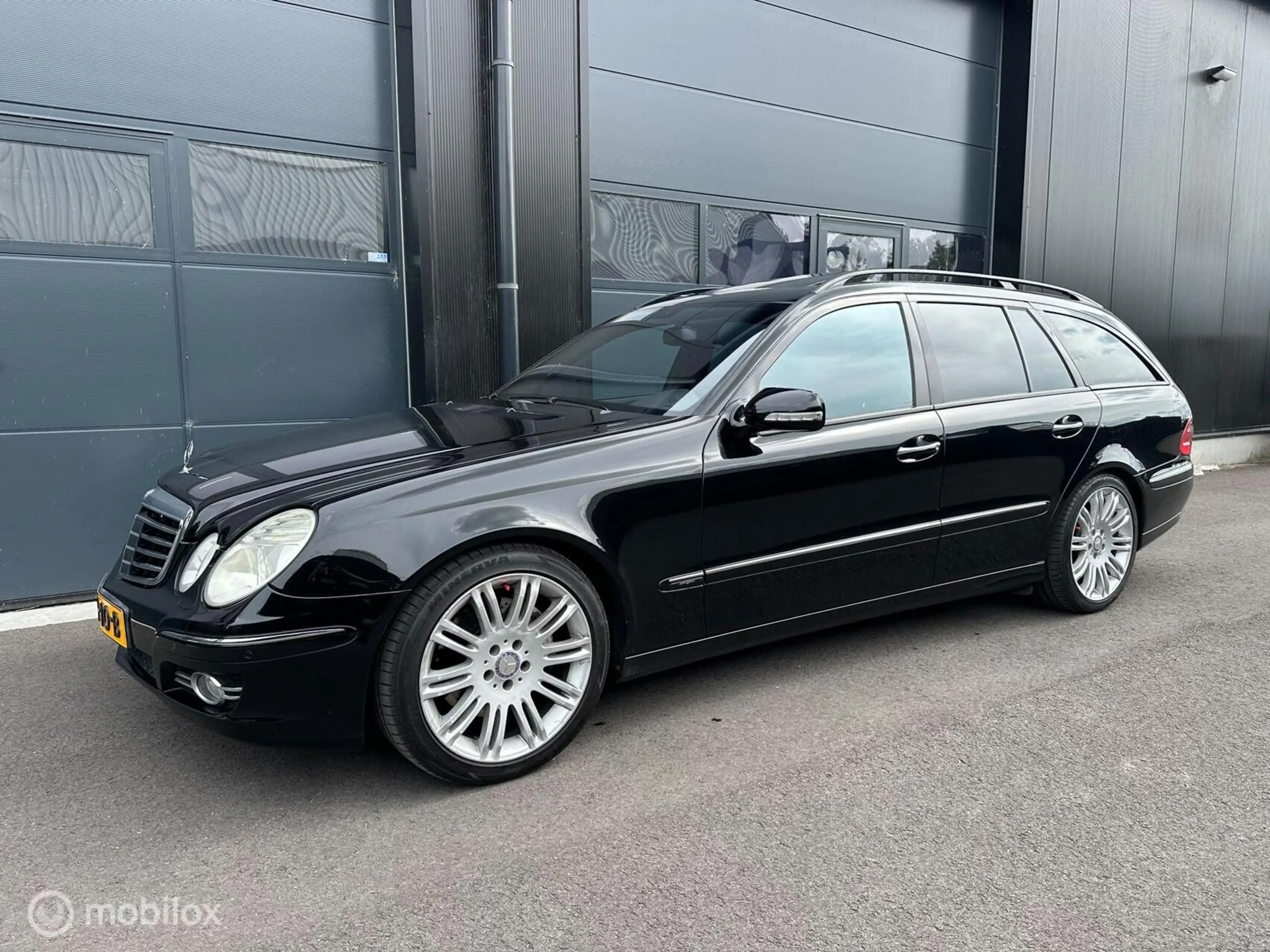 Mercedes-Benz E 350 Estate CGI Avantgarde motor rookt! — photo 2