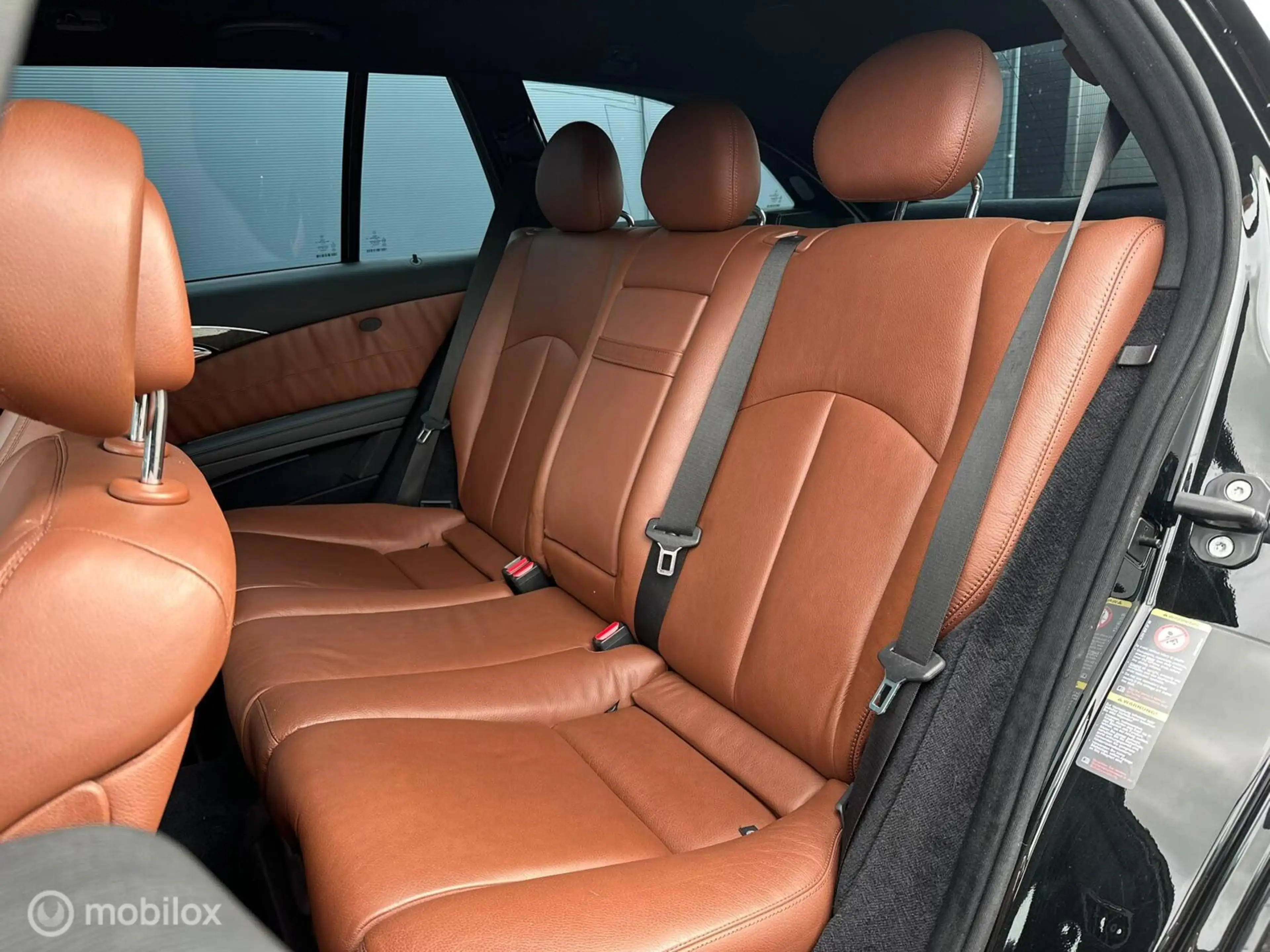 Mercedes-Benz E 350 Estate CGI Avantgarde motor rookt! — photo 9