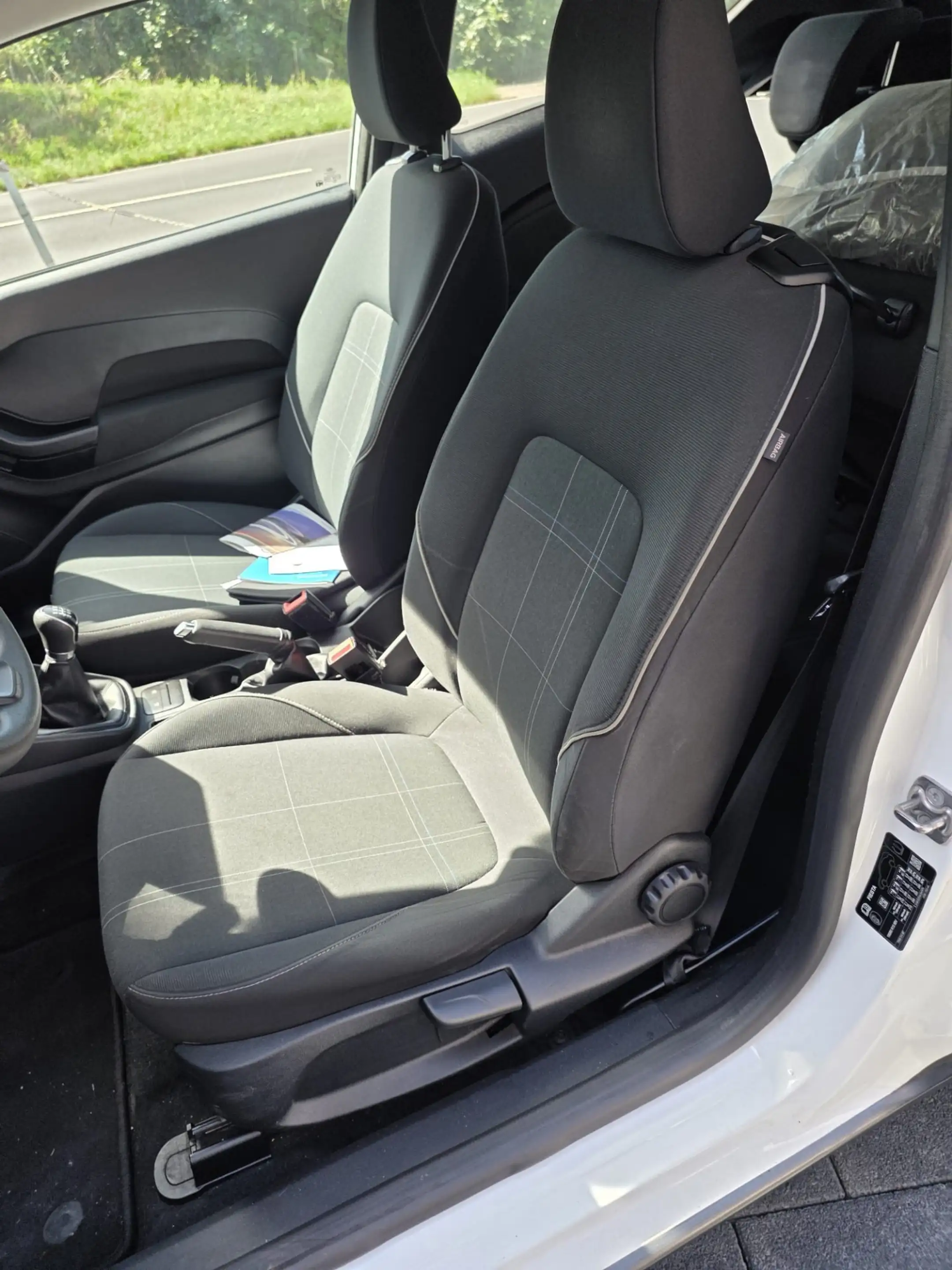 Ford Fiesta Trend — photo 5