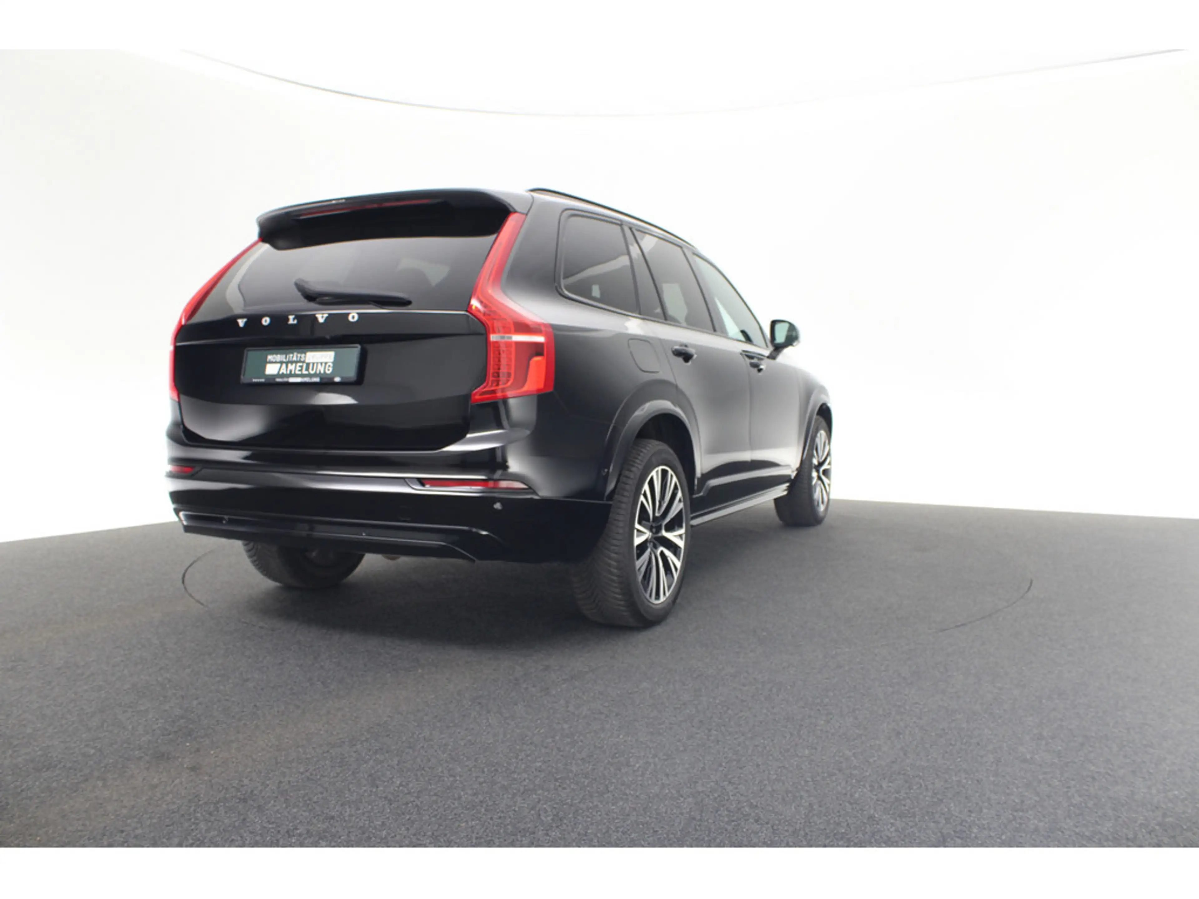 Volvo XC90 T8 AWD Plus Dark aus 1.Hand 7-SITZER ACC — photo 7
